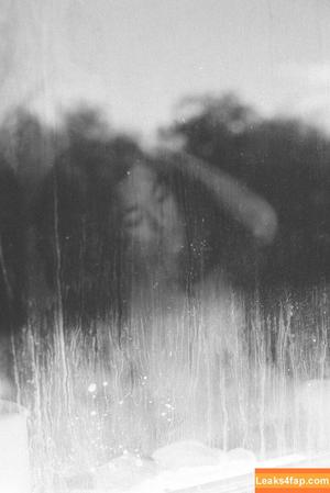Kkymbb photo #0006