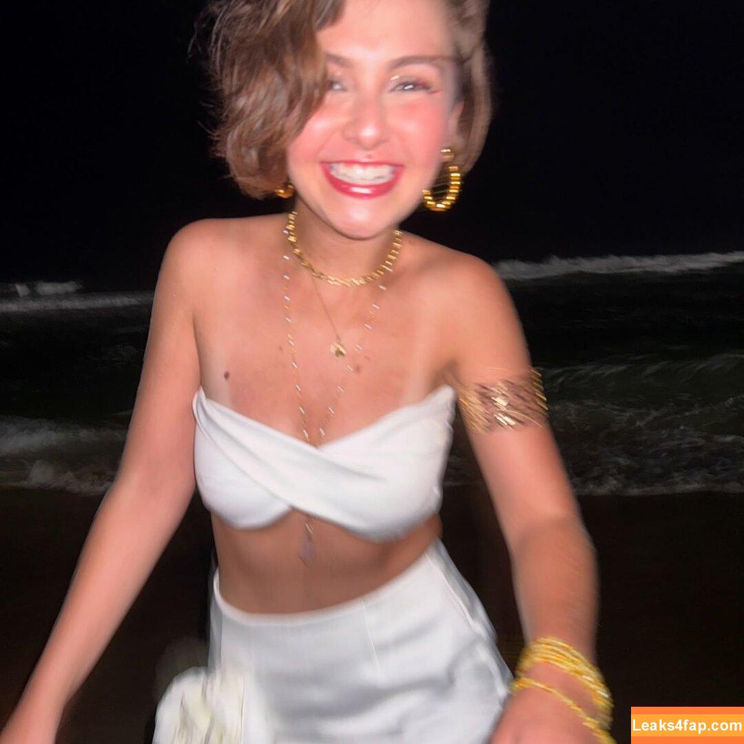 Klara Castanho / klarafgcastanho leaked photo photo #0184
