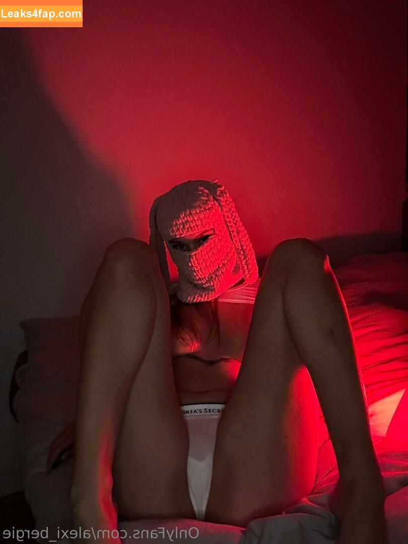 Kleinemausalex /  leaked photo photo #0038