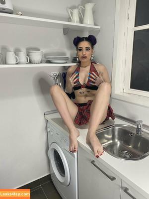 kleopwtrx photo #0095