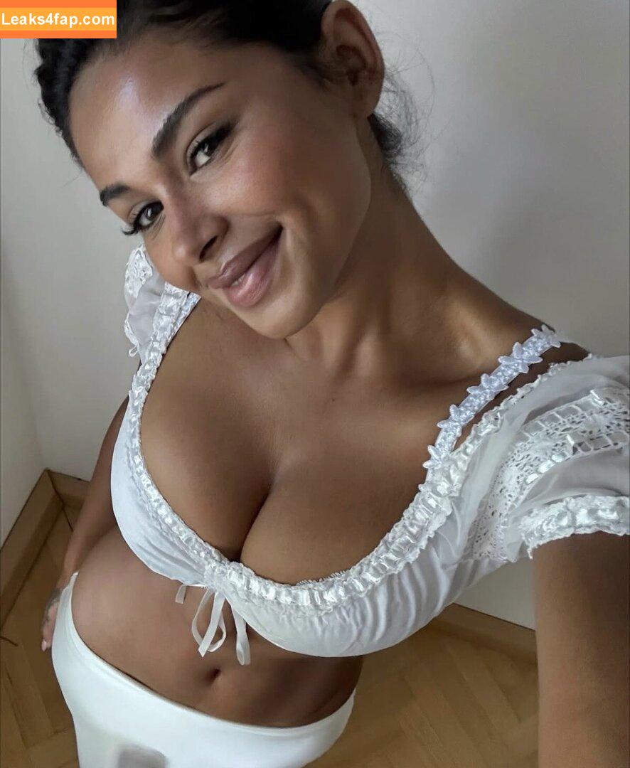 Koko Angel / kokoilsanker / therealhotcoco leaked photo photo #0116