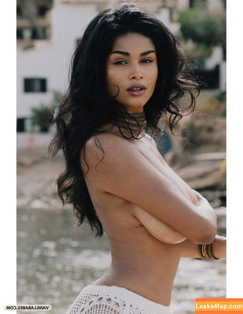 Koko Ilsanker /  leaked photo photo #0004