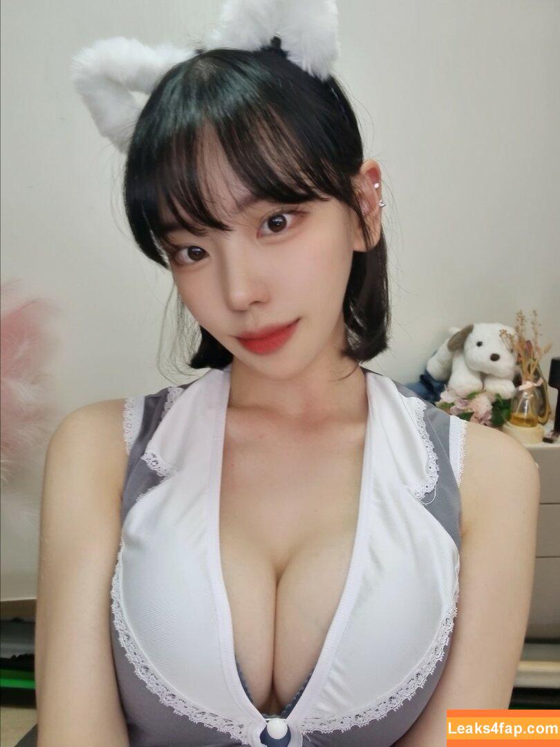 Korean Afreeca Streamer / feet10 / ki_yunjin leaked photo photo #0084