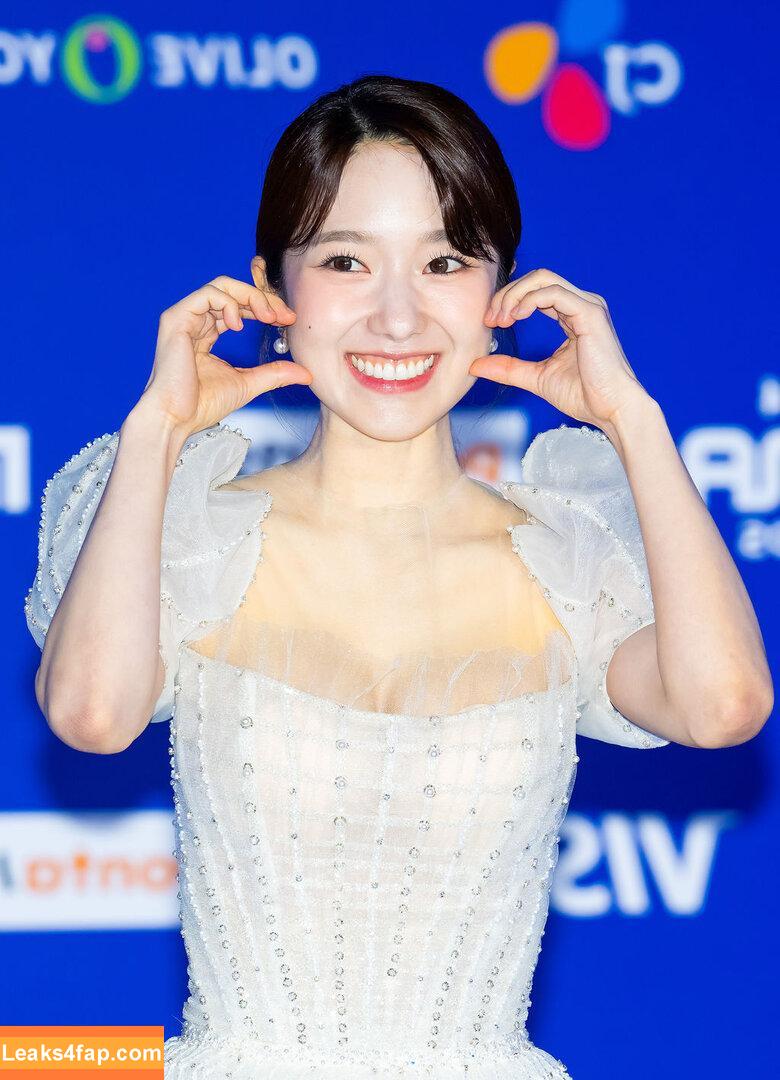 Korean Celebrities / soompi слитое фото фото #0001