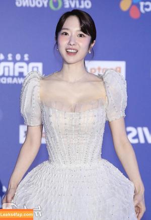 Korean Celebrities photo #0011