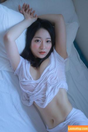 Korean Gravures photo #2230