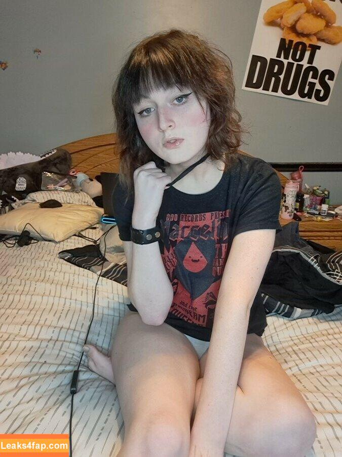 korvid_snd / Raven / itsravenhunty_ leaked photo photo #0056