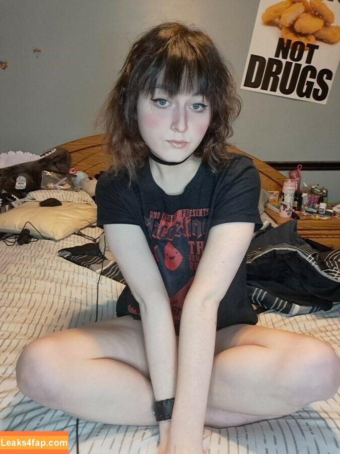 korvid_snd / Raven / itsravenhunty_ leaked photo photo #0062