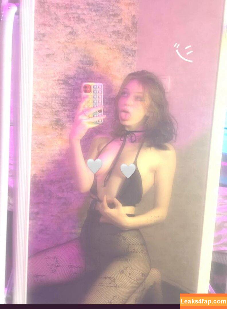 kosha1ne / koshainee leaked photo photo #0234