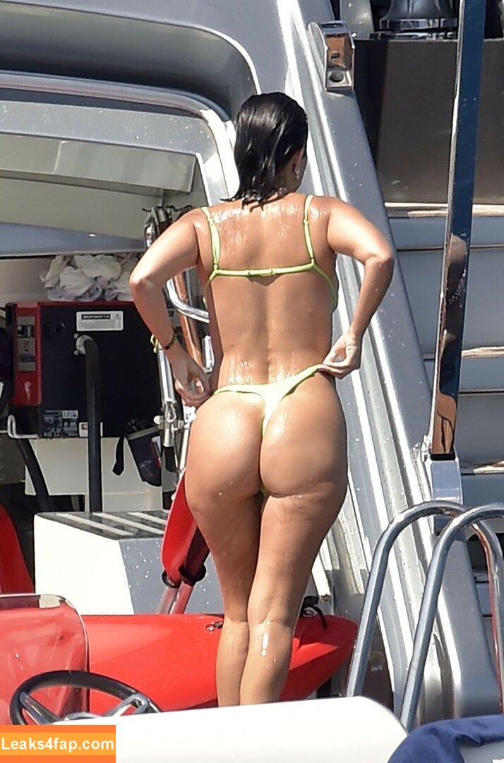 Kourtney Kardashian / kourtneykardash слитое фото фото #0034