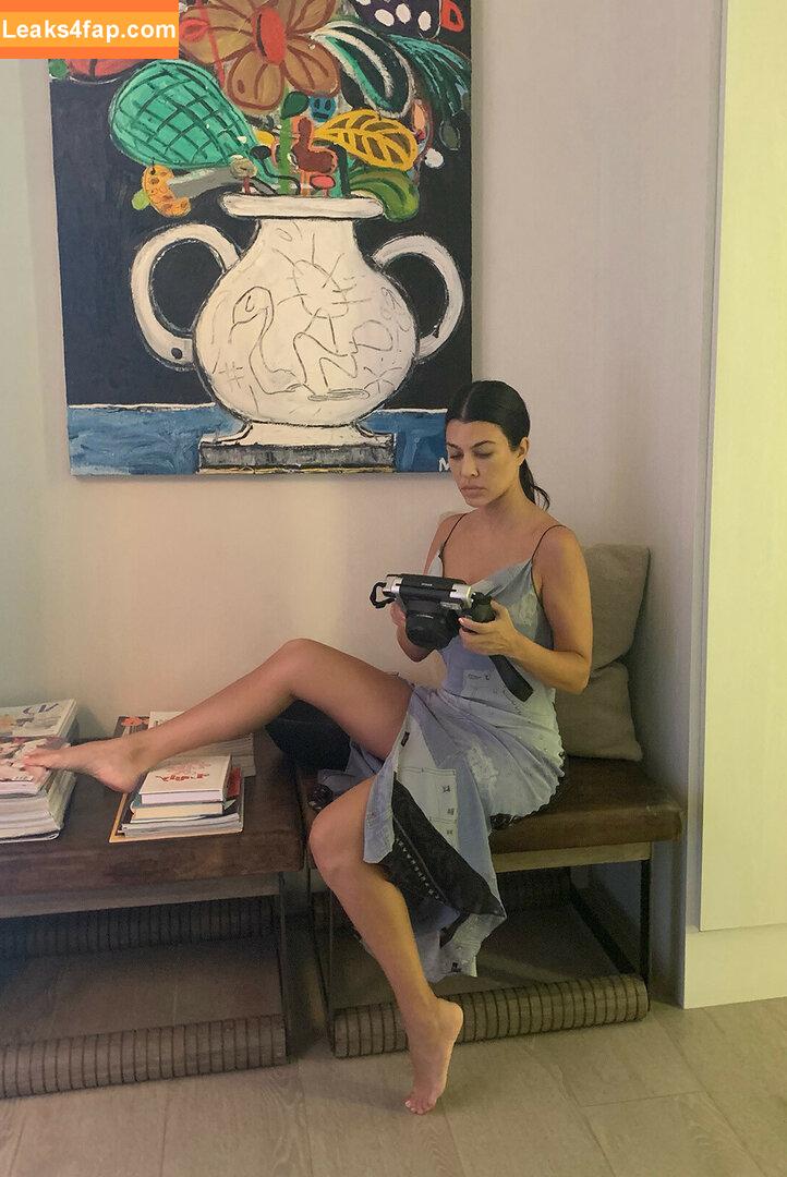 Kourtney Kardashian / kourtneykardash слитое фото фото #0069