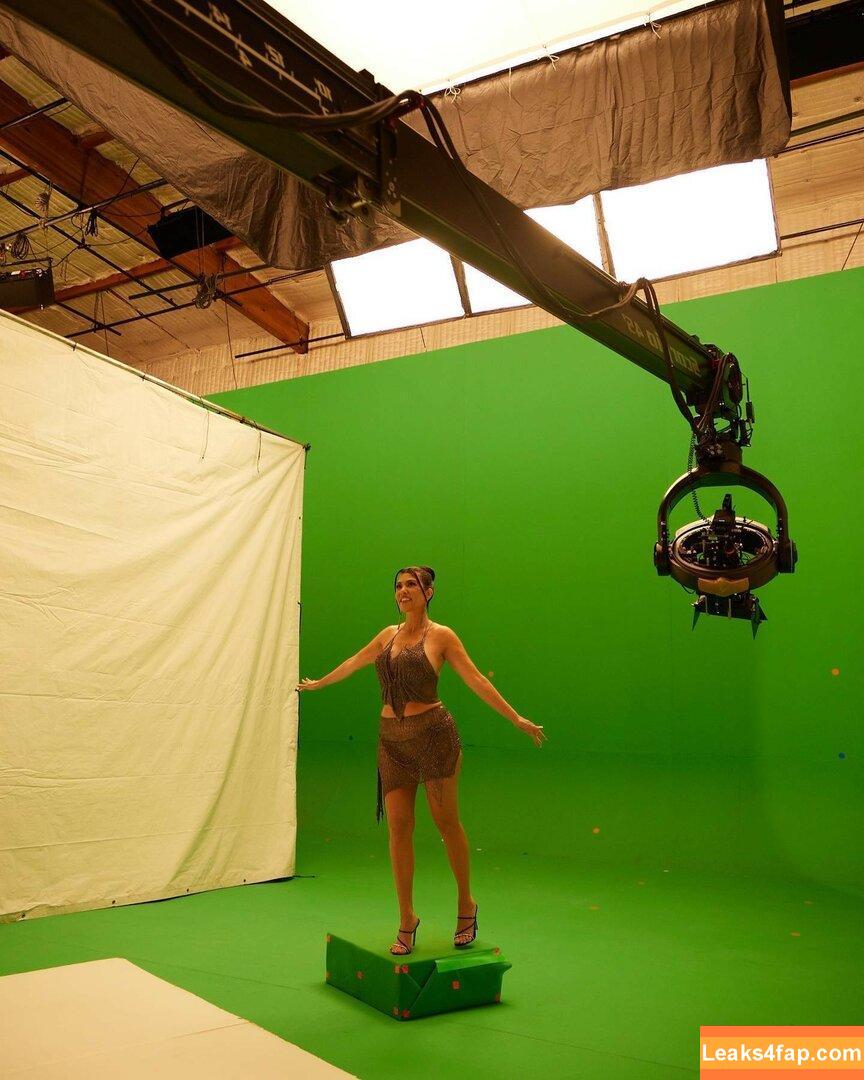 Kourtney Kardashian / kourtneykardash слитое фото фото #0111