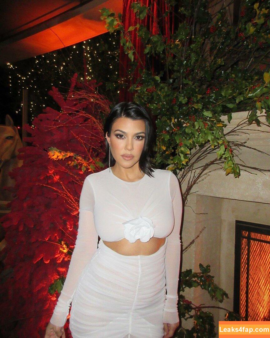 Kourtney Kardashian / kourtneykardash leaked photo photo #0119