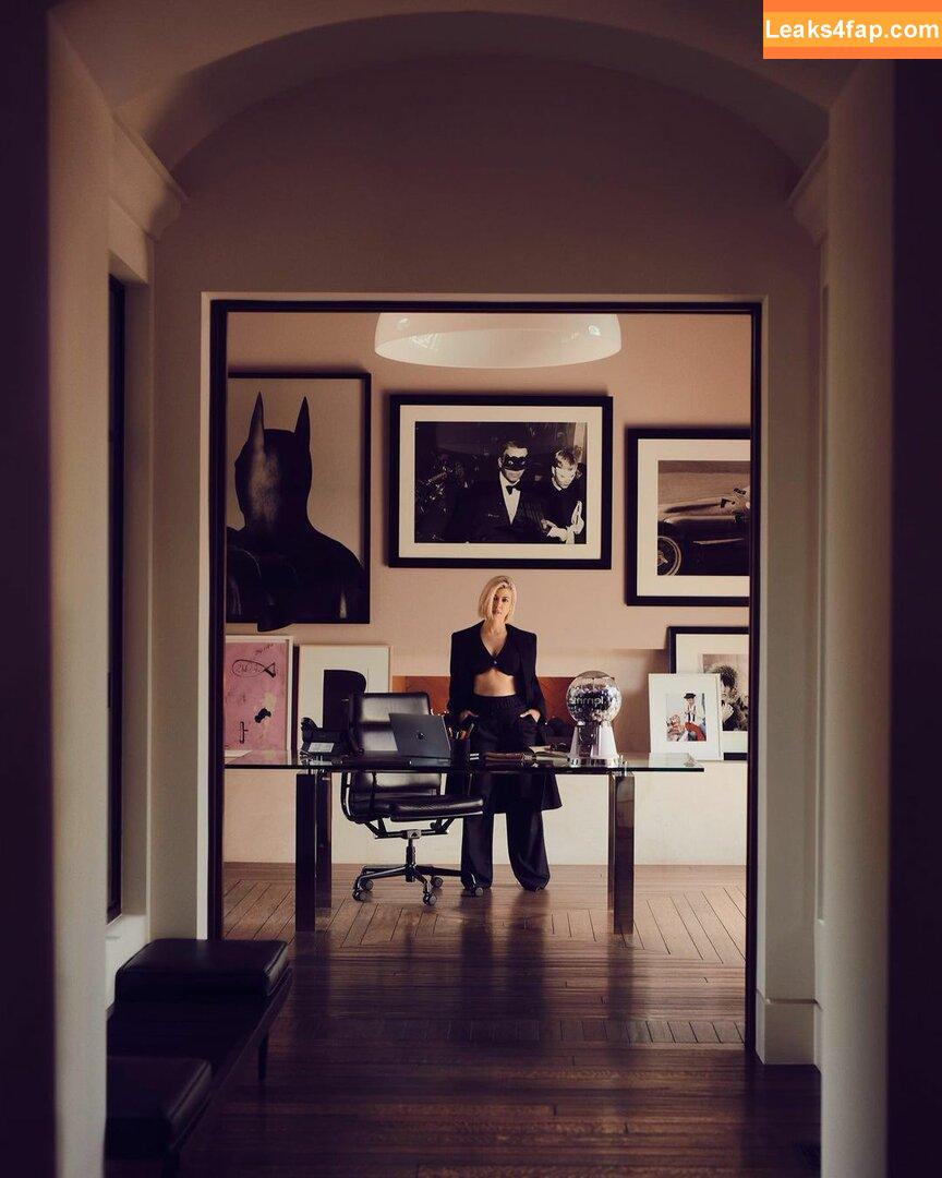 Kourtney Kardashian / kourtneykardash слитое фото фото #0215