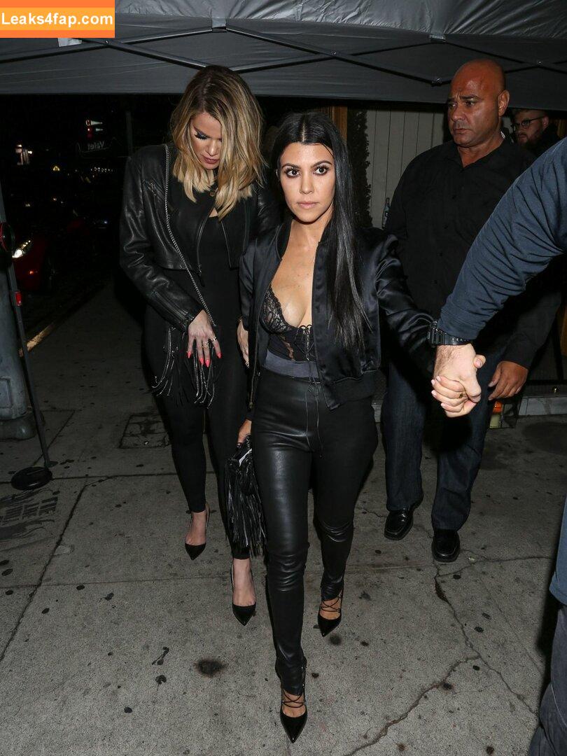 Kourtney Kardashian / kourtneykardash слитое фото фото #0380