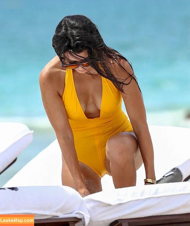 Kourtney Kardashian / kourtneykardash leaked photo photo #0558