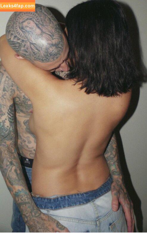 Kourtney Kardashian / kourtneykardash leaked photo photo #0568