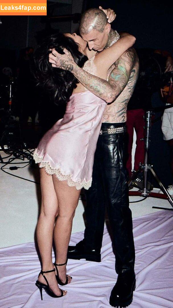 Kourtney Kardashian / kourtneykardash leaked photo photo #0665