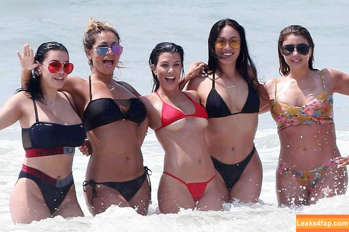 Kourtney Kardashian / kourtneykardash leaked photo photo #0680