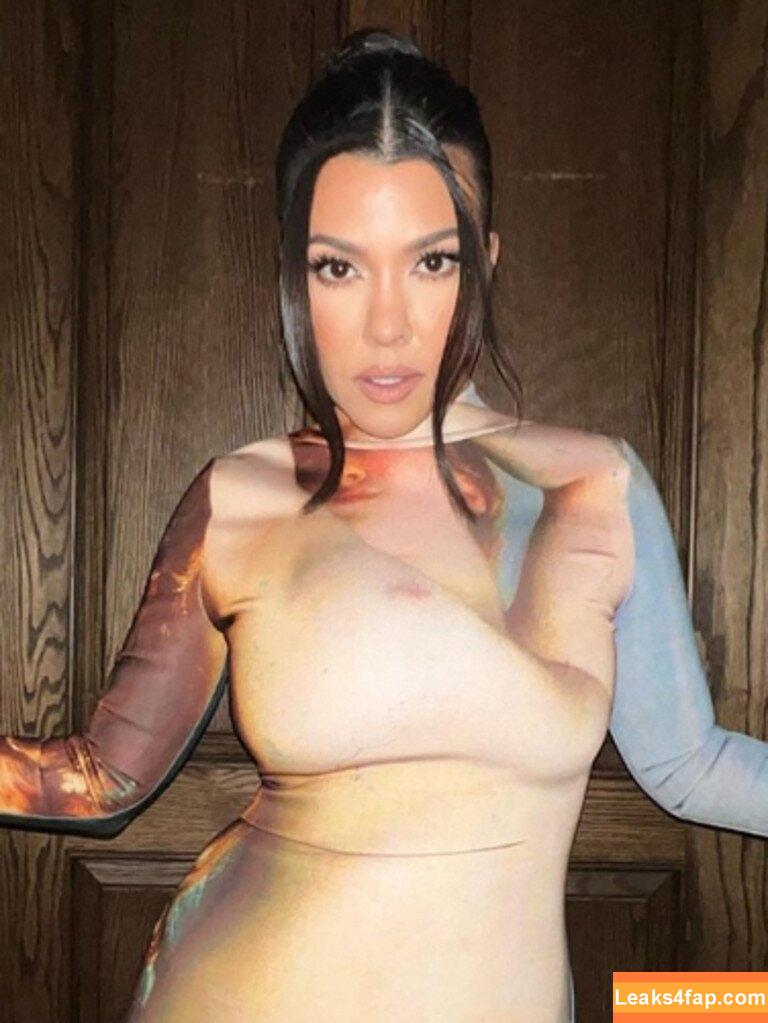 Kourtney Kardashian / kourtneykardash leaked photo photo #0876