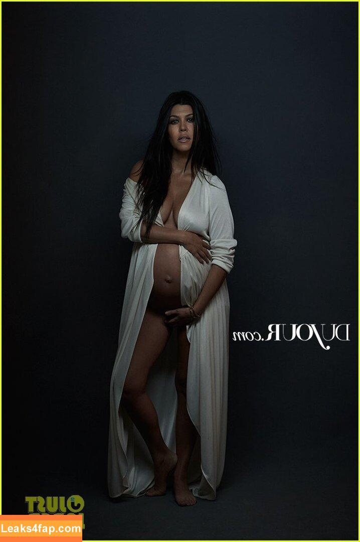 Kourtney Kardashian / kourtneykardash leaked photo photo #0887