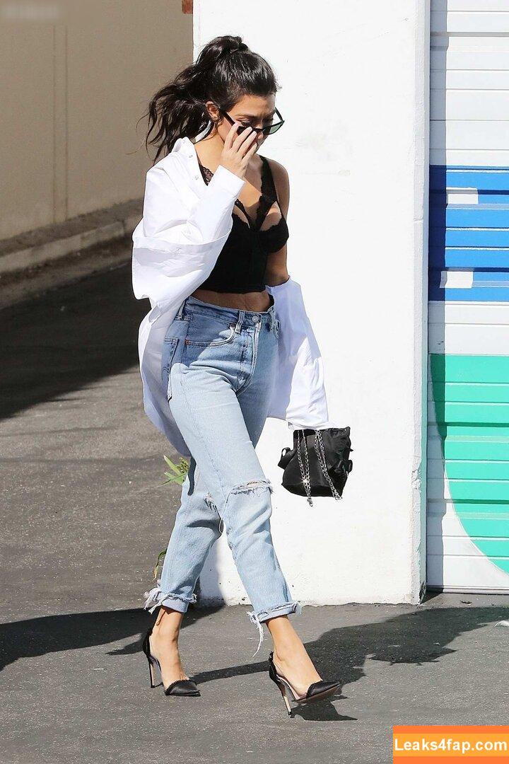 Kourtney Kardashian / kourtneykardash слитое фото фото #0972
