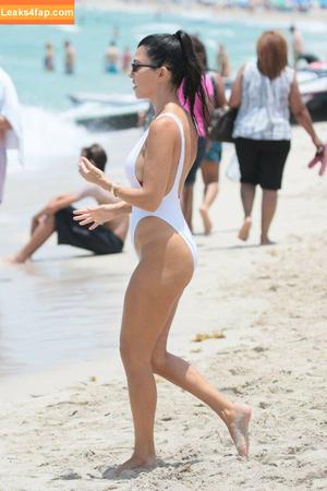 Kourtney Kardashian фото #0024