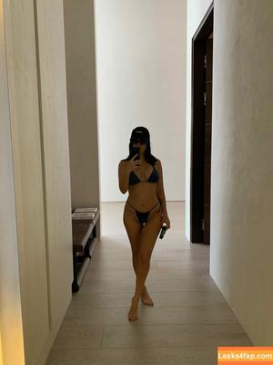 Kourtney Kardashian фото #0065
