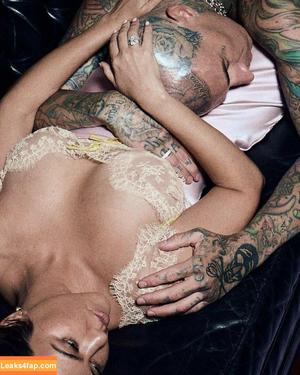 Kourtney Kardashian фото #0132