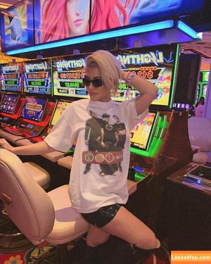 Kourtney Kardashian фото #0176