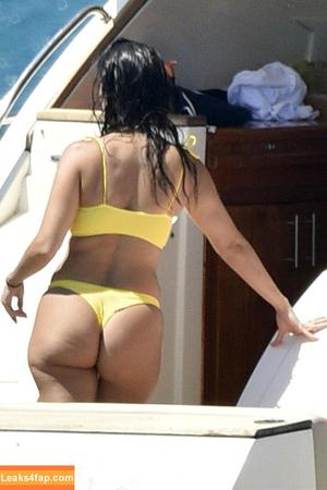 Kourtney Kardashian фото #0293