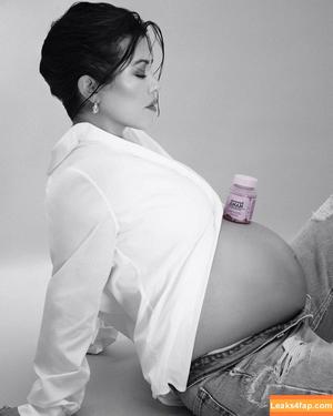 Kourtney Kardashian фото #0340