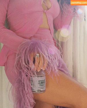 Kourtney Kardashian фото #0349