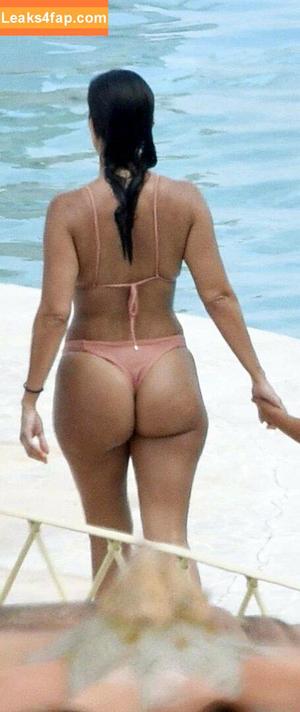 Kourtney Kardashian фото #0388