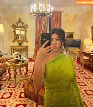 Kourtney Kardashian photo #0563