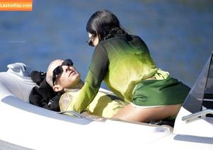 Kourtney Kardashian photo #0582