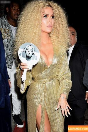 Kourtney Kardashian photo #0662