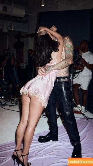 Kourtney Kardashian photo #0664