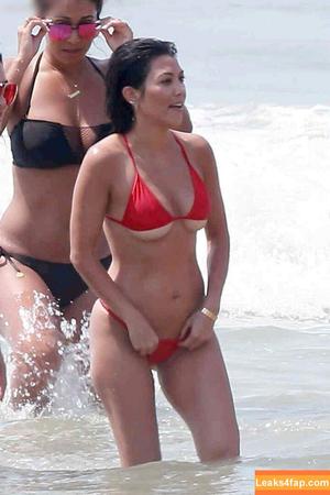 Kourtney Kardashian photo #0678