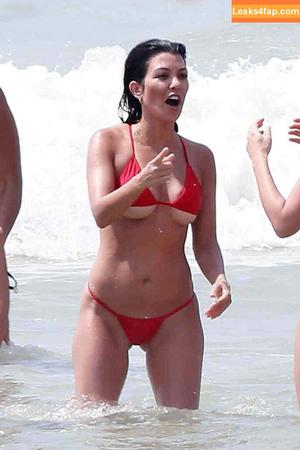Kourtney Kardashian photo #0689