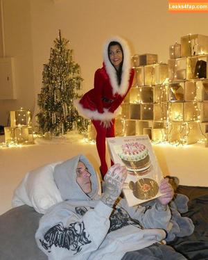 Kourtney Kardashian photo #0718