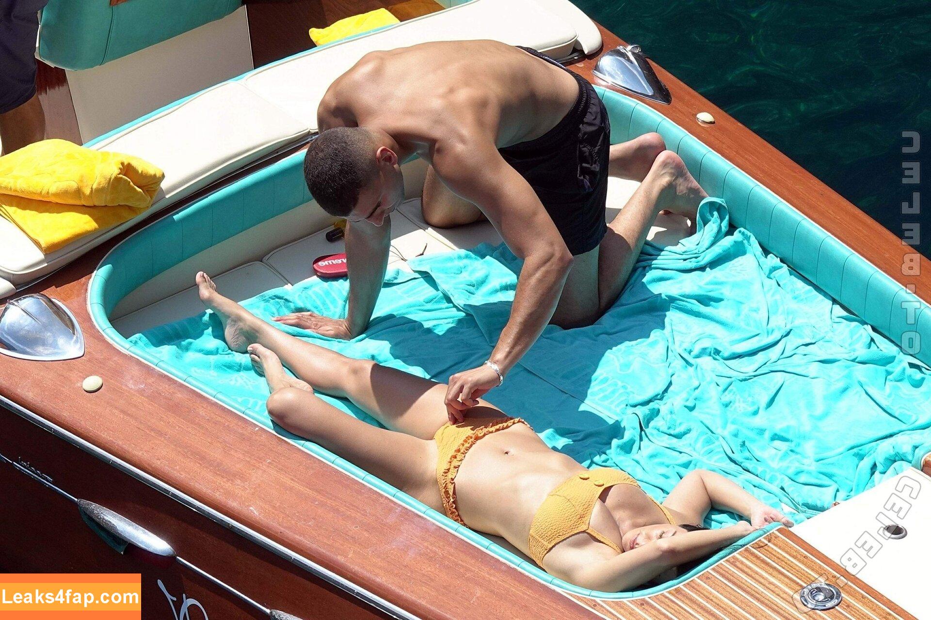 Kourtney Kardashian / kourtneykardash leaked photo photo #1047