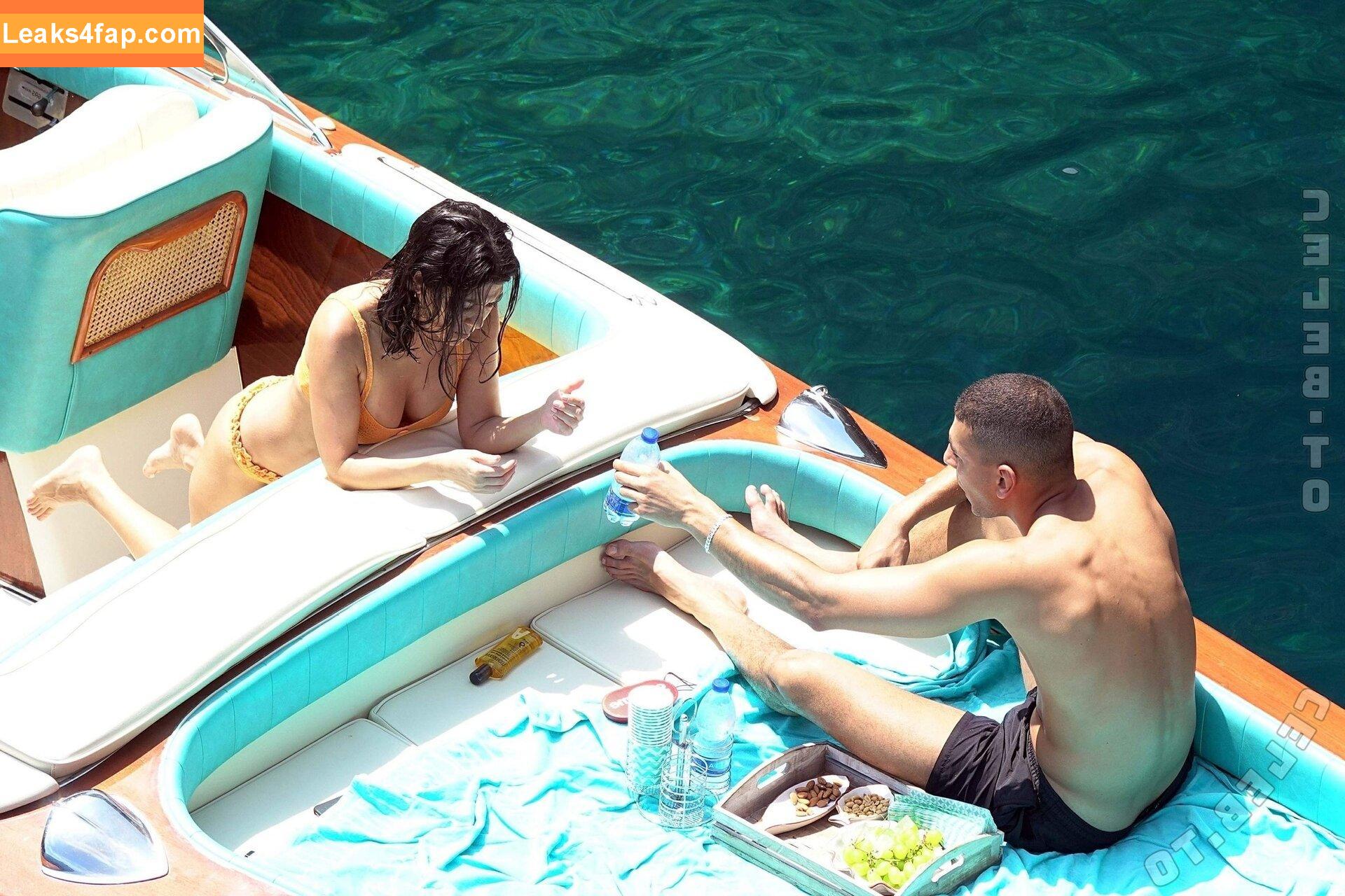 Kourtney Kardashian / kourtneykardash leaked photo photo #1050