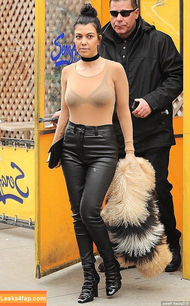 Kourtney /  leaked photo photo #0006