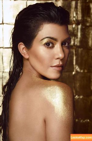 Kourtney photo #0009