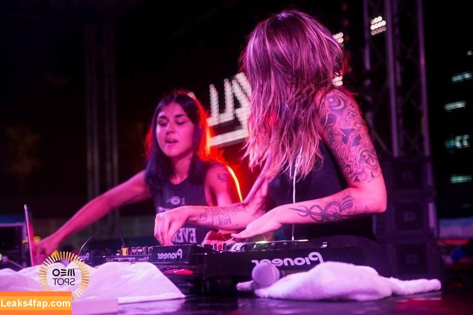 Krewella / Yasmine Yousaf & Jahan Yousaf / krewellajahan leaked photo photo #0055