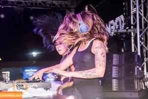 Krewella photo #0056