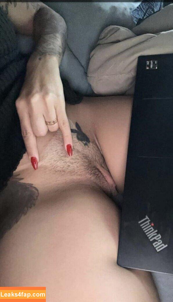 kris&Dom / SexHot_wife / christiedom / dontcalldom leaked photo photo #0264