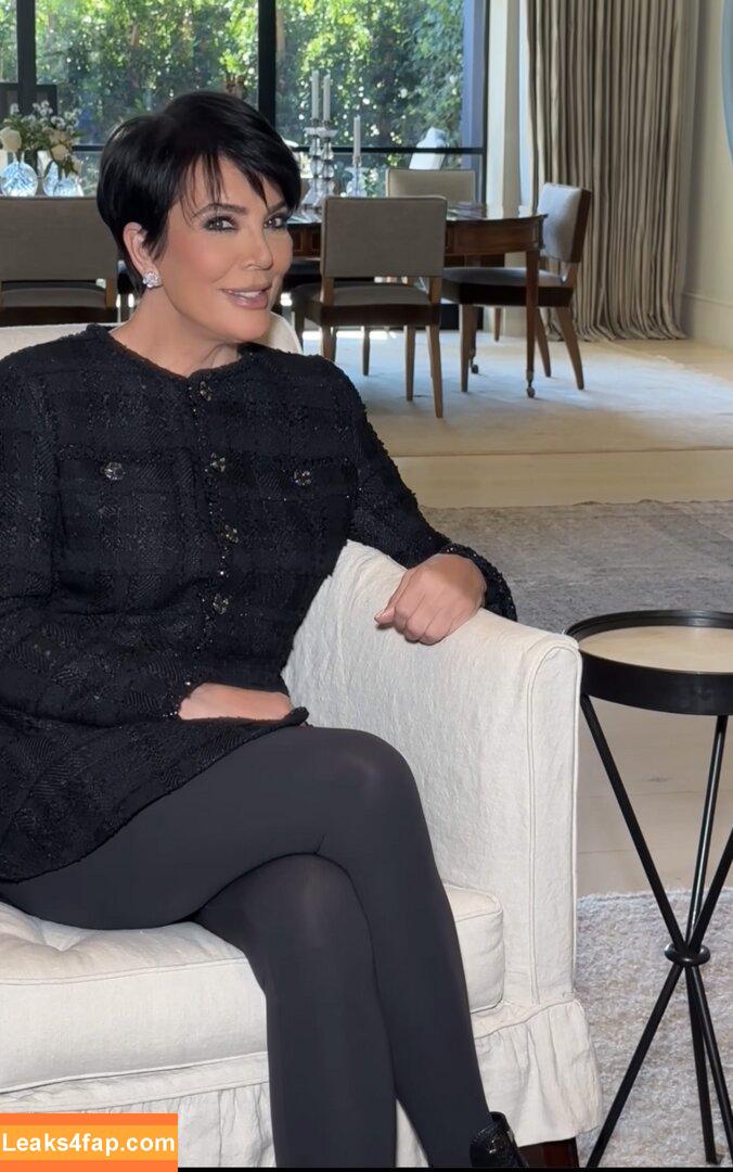 Kris Jenner / krisjenner слитое фото фото #0009