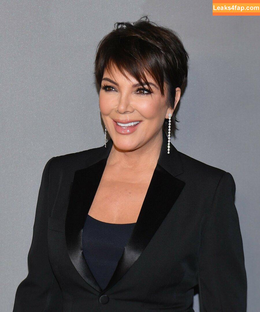 Kris Jenner / krisjenner слитое фото фото #0018